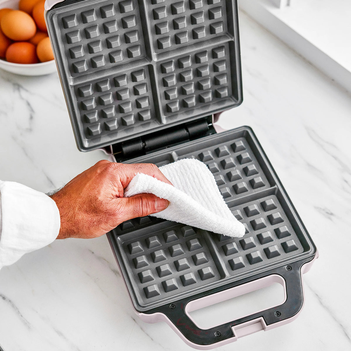 Advanced 4-Square Waffle Maker | Clay