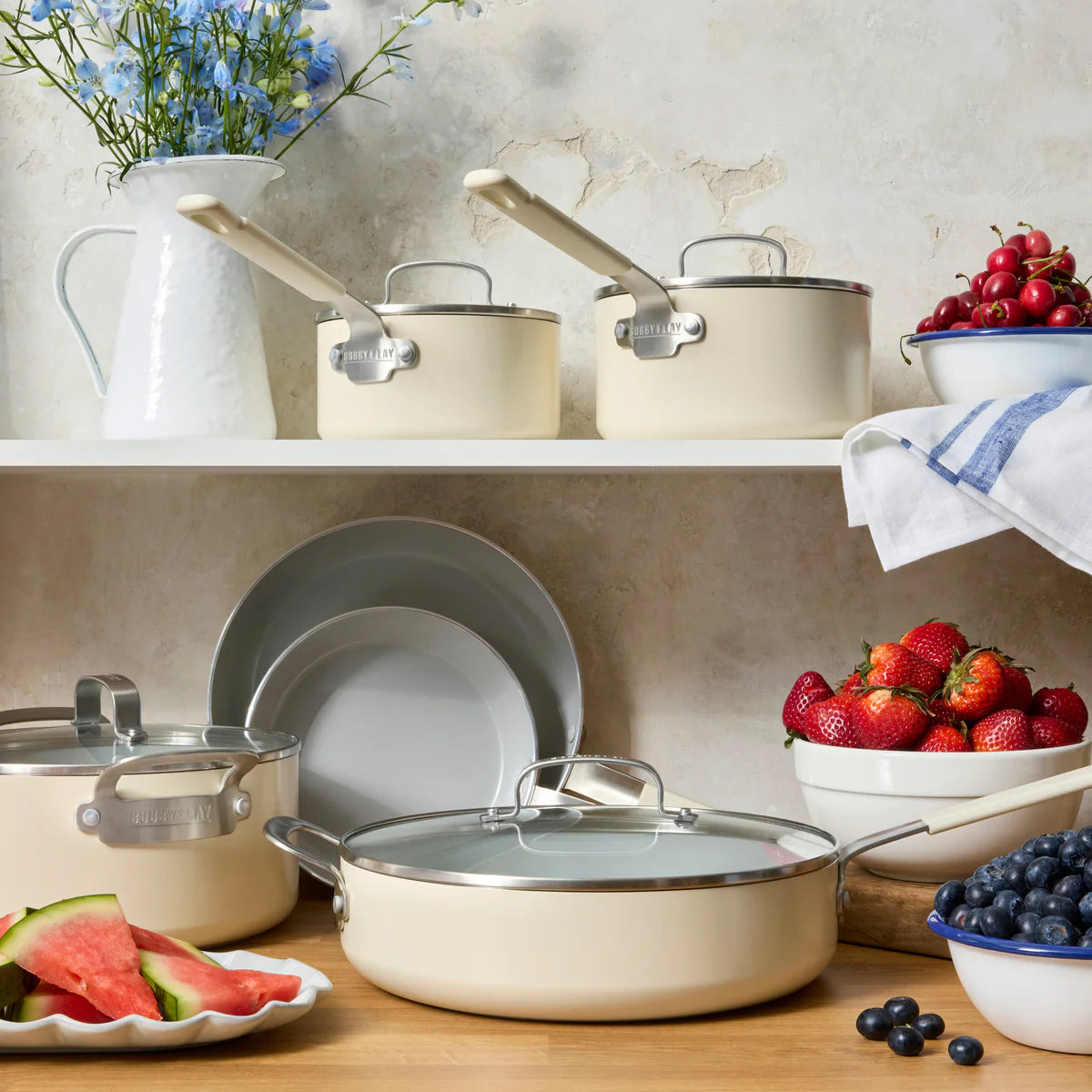 Bobby Flay by GreenPan Professional Ceramic Nonstick 1.6-Quart Saucepan with Lid | Cream