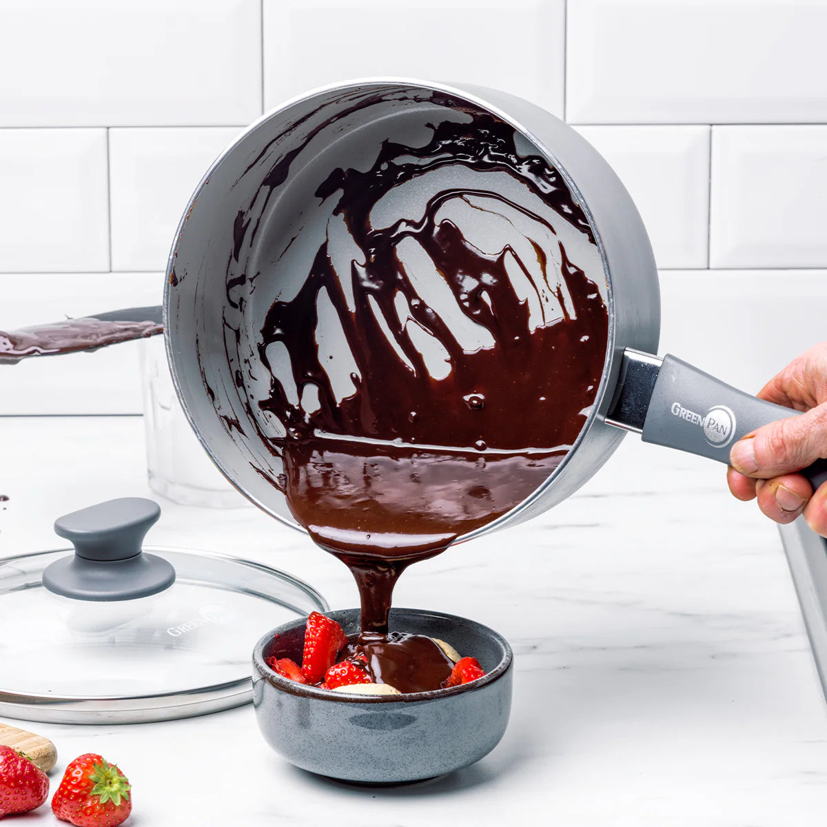 Dover Ceramic Nonstick 2.25-Quart Saucepan with Lid