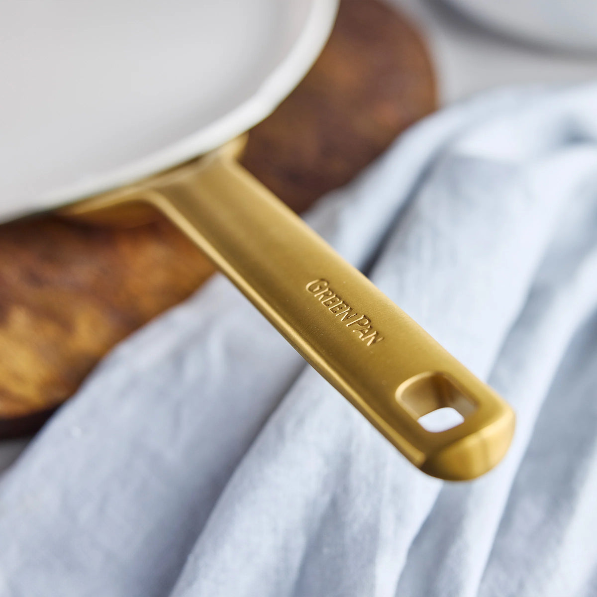 Reserve Pro Ceramic Nonstick 10" Crepe Pan | Moss