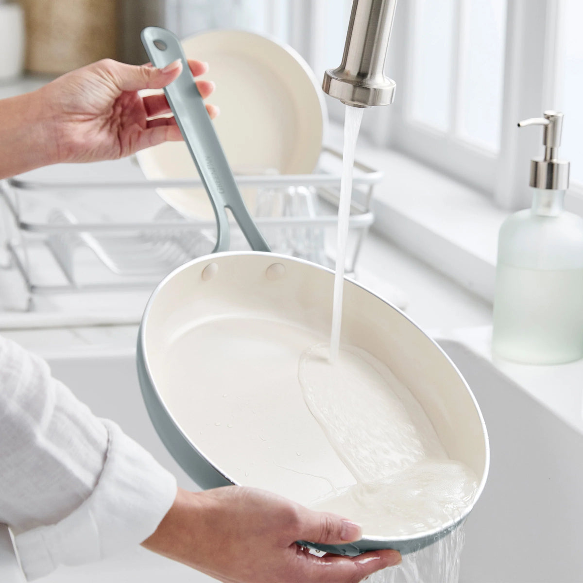 Nova Gallery Ceramic Nonstick 8" and 10" Frypan Set | Coastline