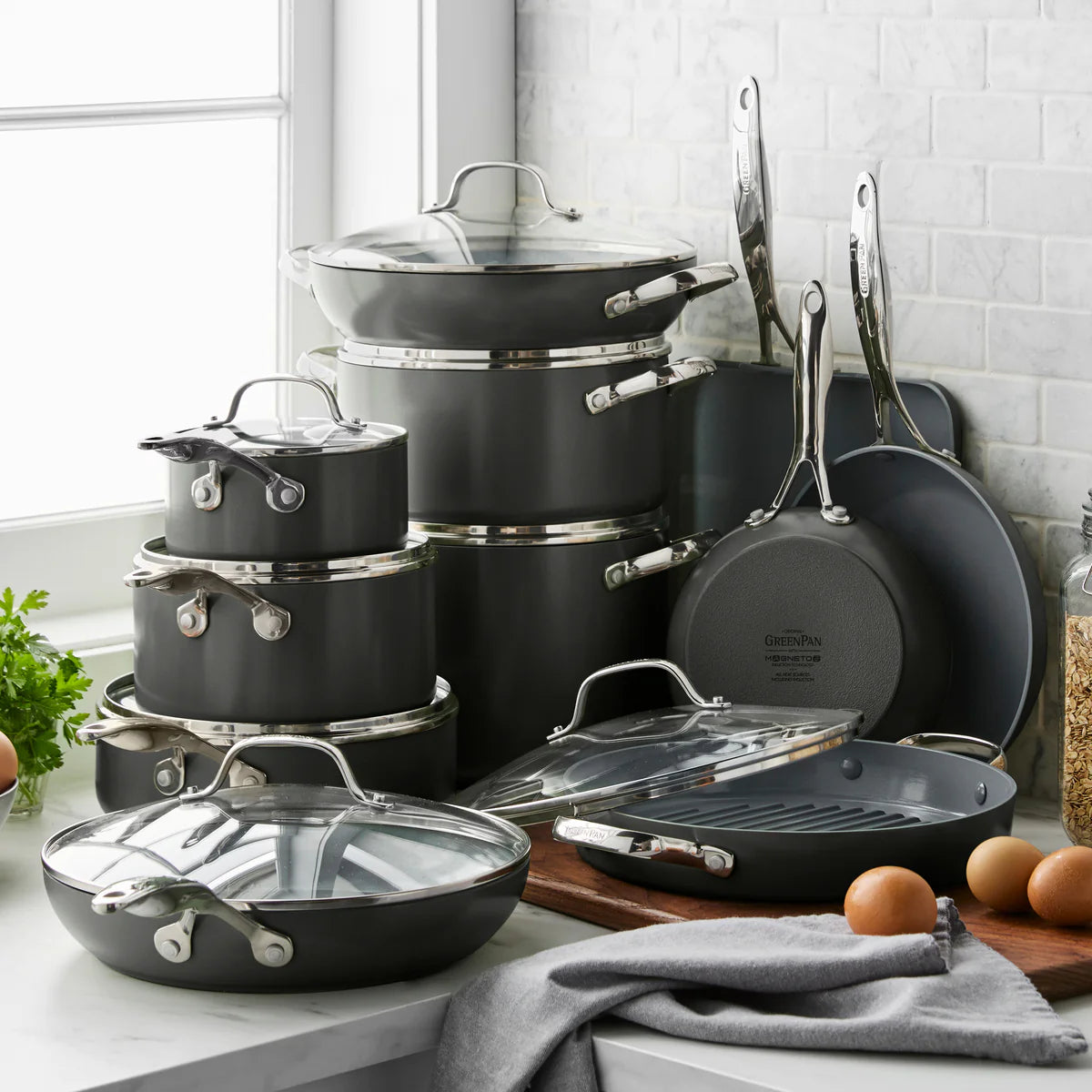 Valencia Pro Ceramic Nonstick 23-Piece Cookware Set