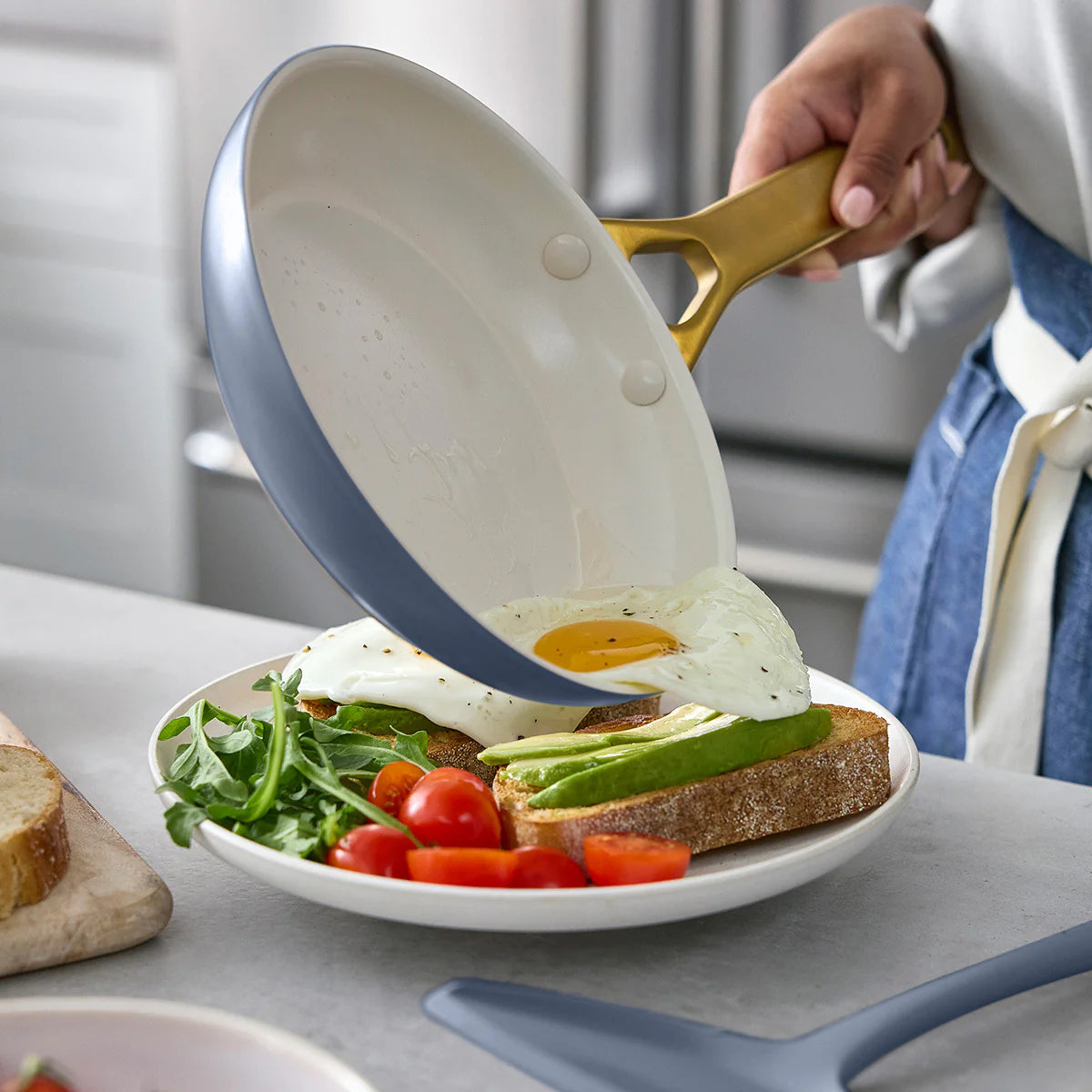 Reserve Pro Ceramic Nonstick 10-Piece Cookware Set | Ocean