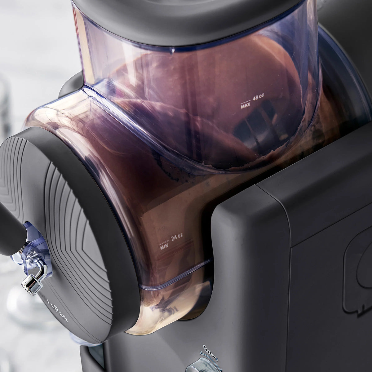 Frost Classic 15-in-1 Ice Cream & Frozen Drink Maker | Licorice