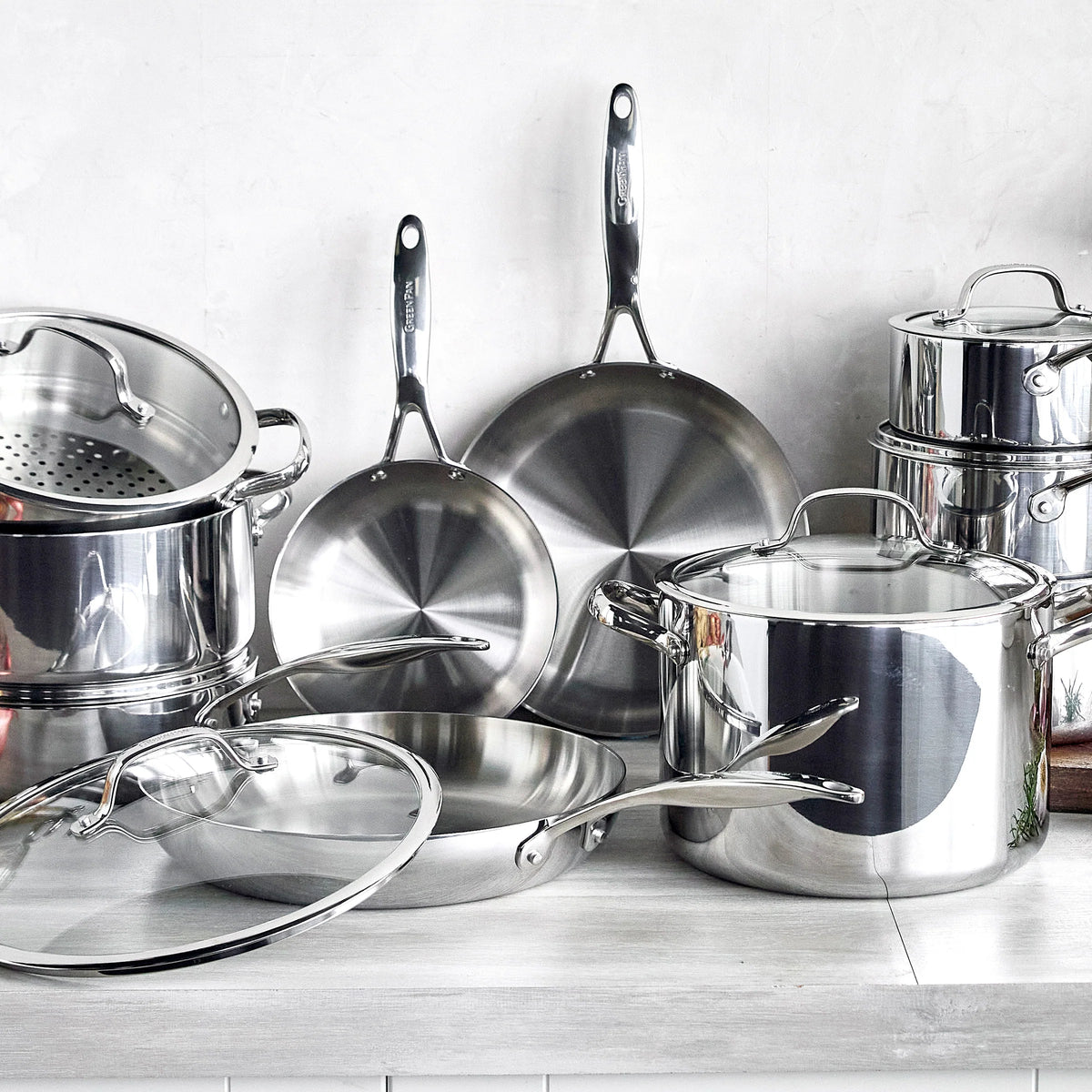 Valencia Pro Stainless Steel Uncoated 17-Piece Cookware Set