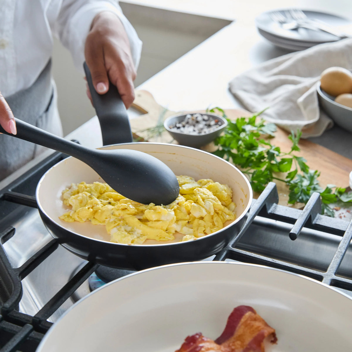 Rio Advanced Ceramic Nonstick 12-Piece Cookware Set | Black