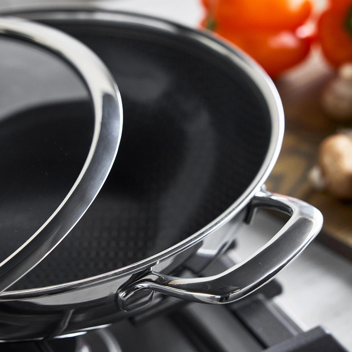 Spectra Thermobond Hybrid Ceramic Nonstick 12" Wok with Lid
