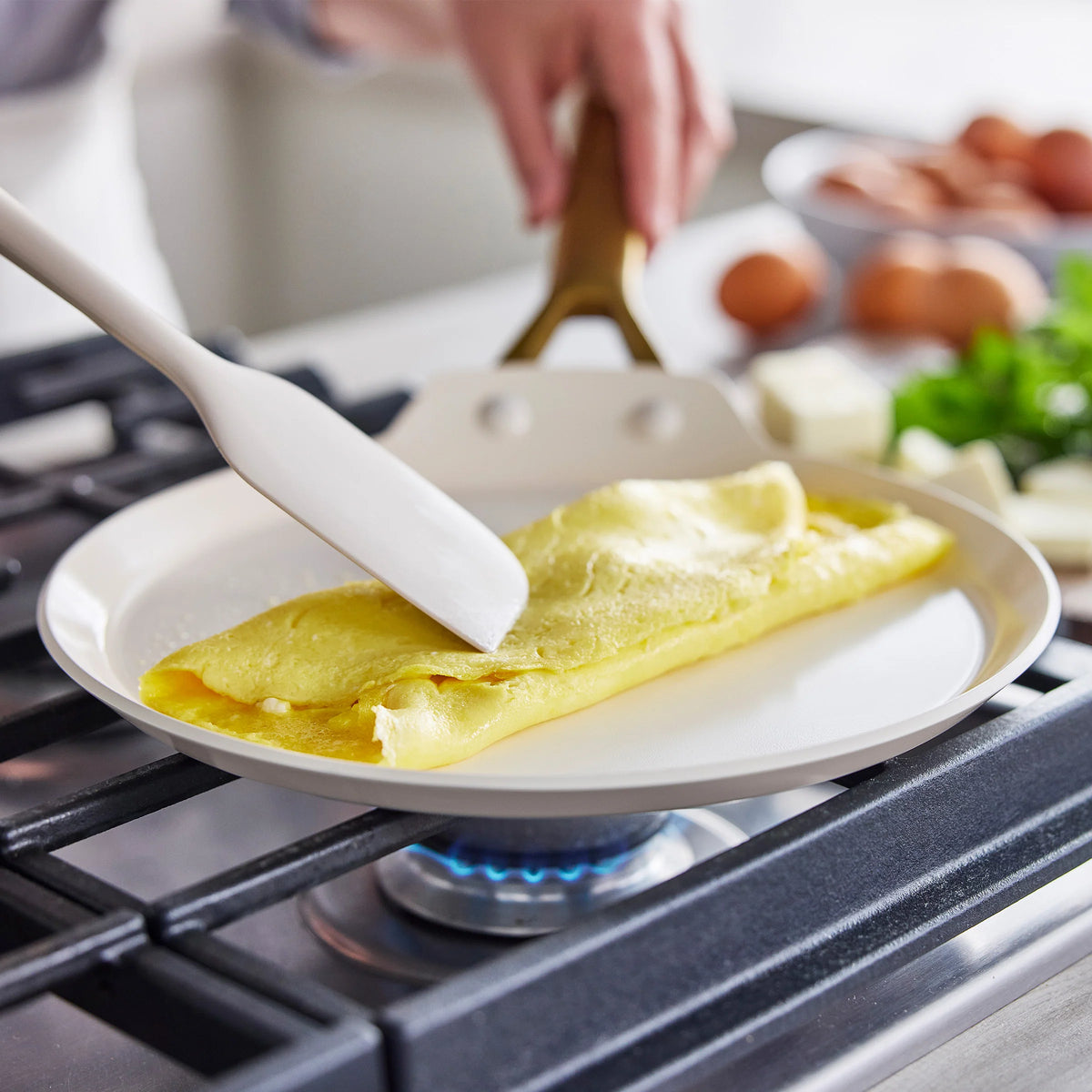 Reserve Pro Ceramic Nonstick 10" Crepe Pan | Oyster