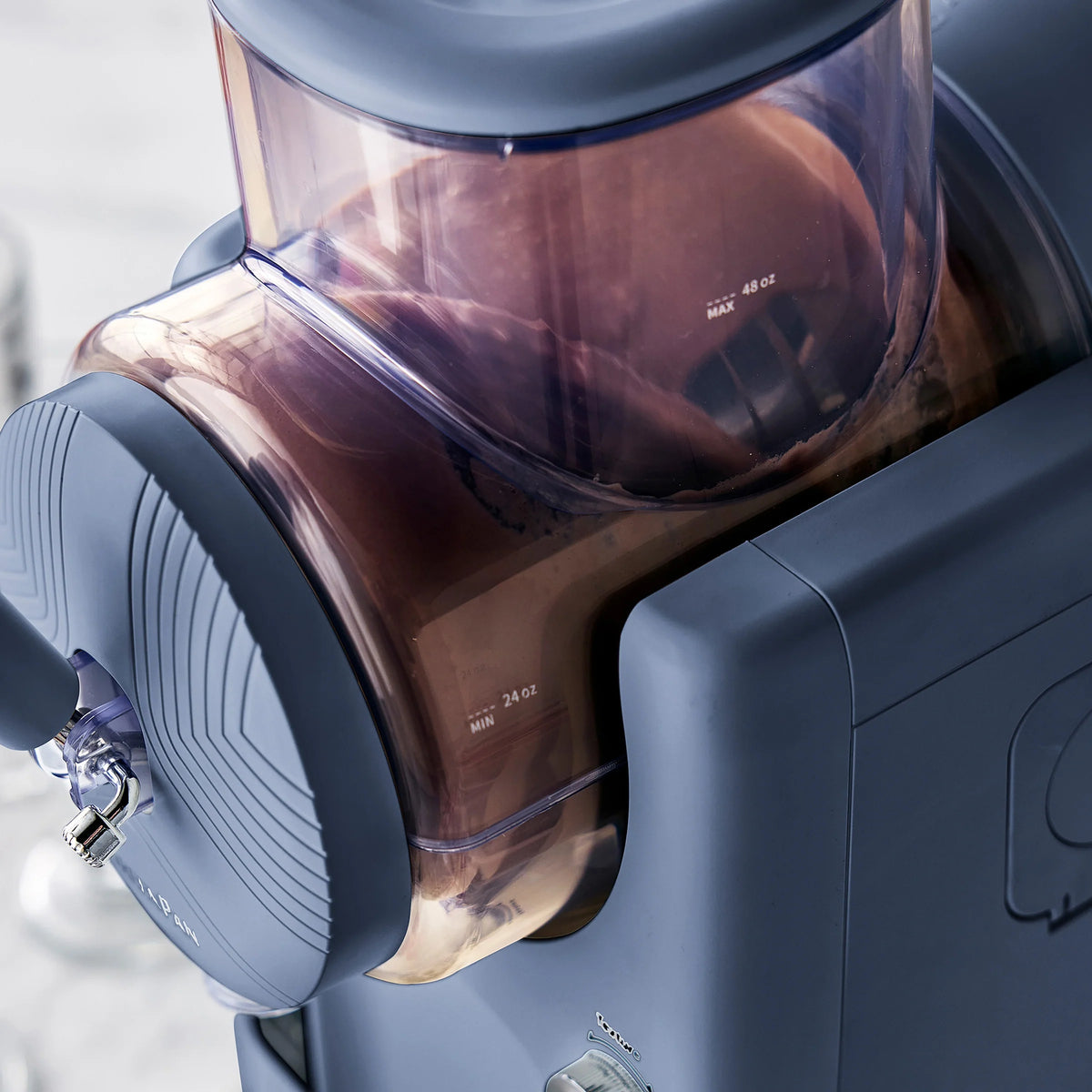 Frost Classic 15-in-1 Ice Cream & Frozen Drink Maker | Berry