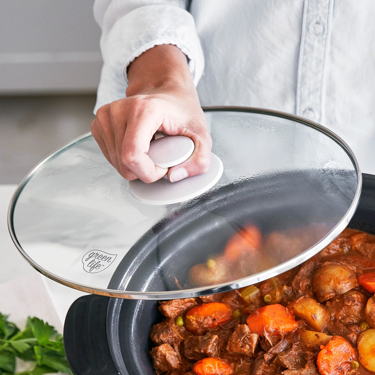 GreenLife Healthy 8-Quart Slow Cooker | White