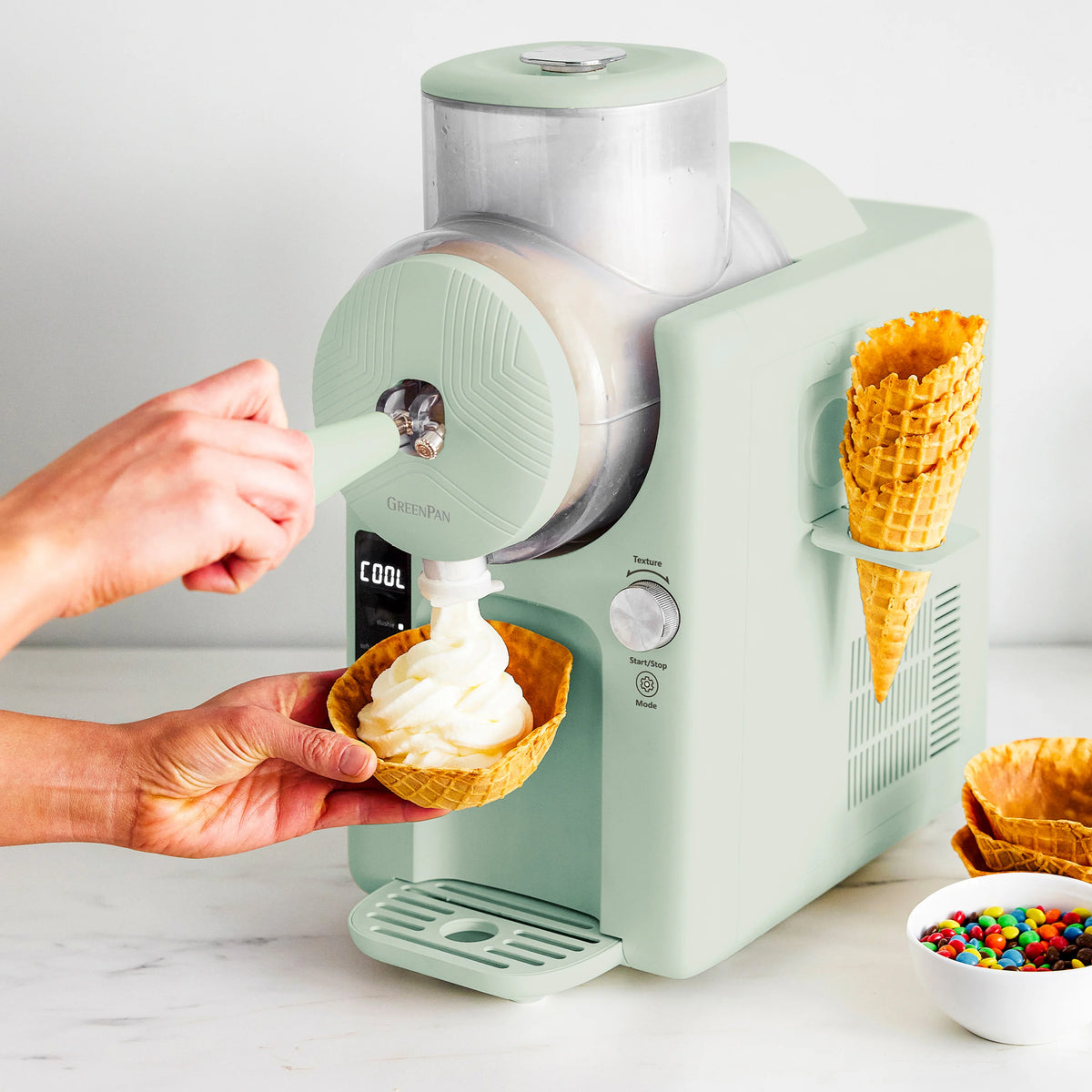 Frost Classic 15-in-1 Ice Cream & Frozen Drink Maker | Pistachio