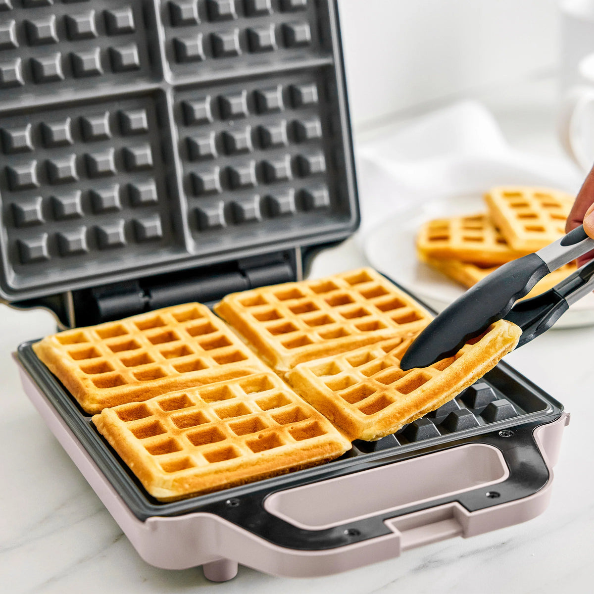 Advanced 4-Square Waffle Maker | Clay