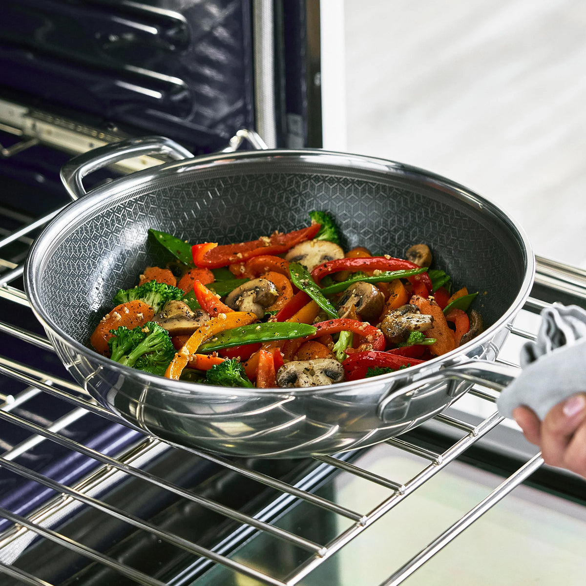 Spectra Thermobond Hybrid Ceramic Nonstick 12" Wok with Lid
