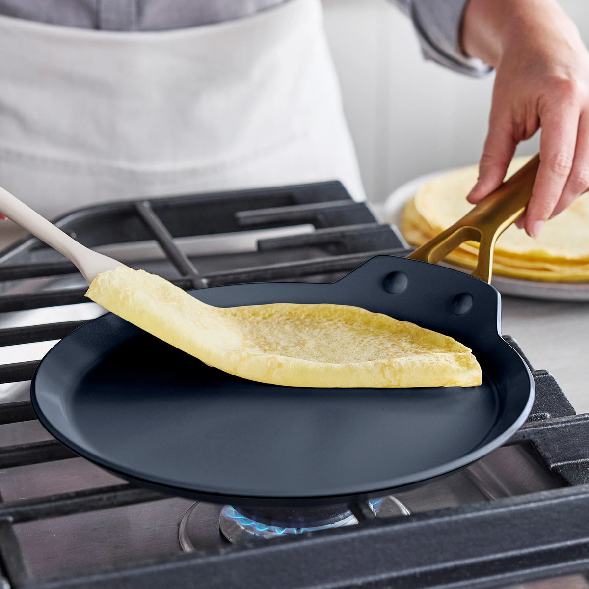 Reserve Pro Ceramic Nonstick 10" Crepe Pan | Black