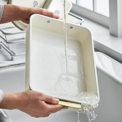 Reserve Bakeware 13" x 9" Rectangular Pan | Cream
