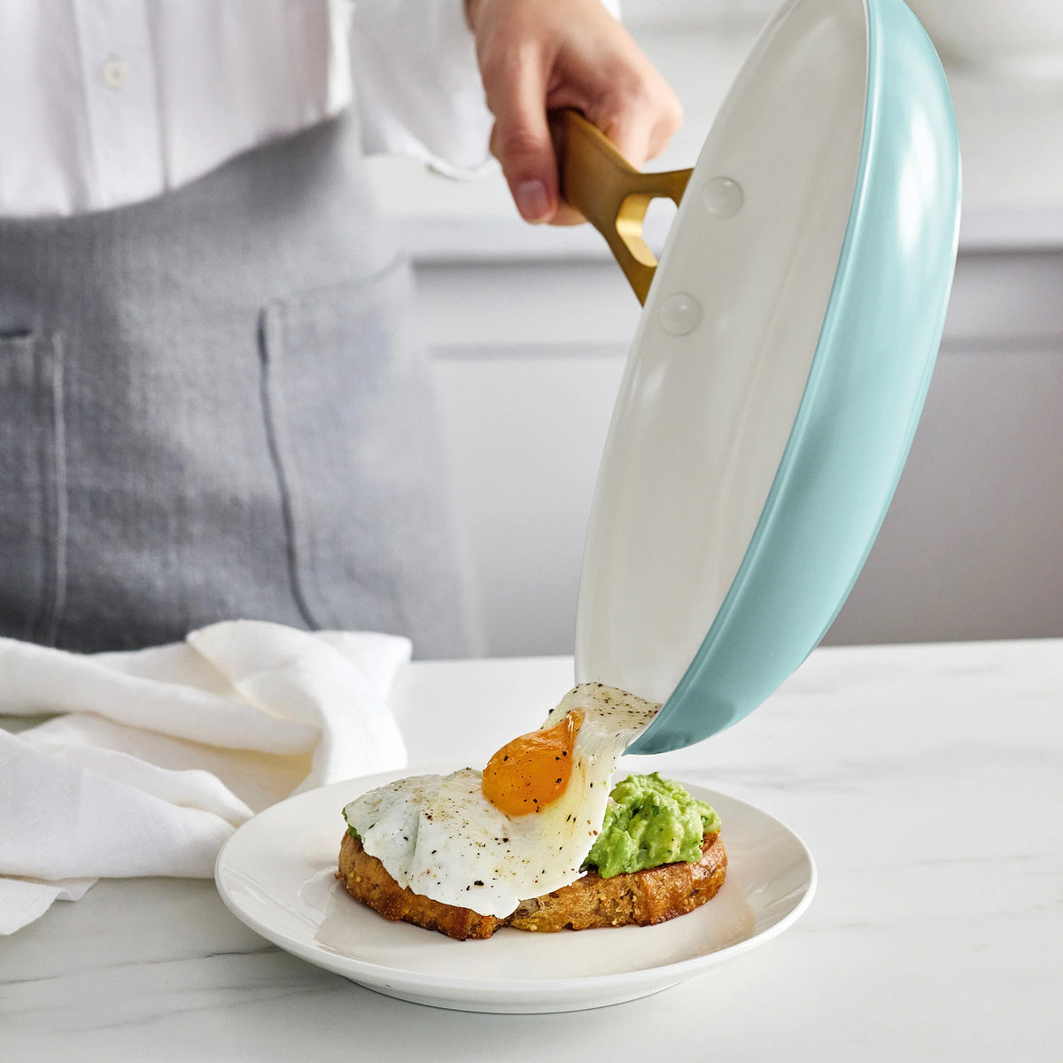 Reserve Pro Ceramic Nonstick 10" and 12" Frypan Set | Seaside
