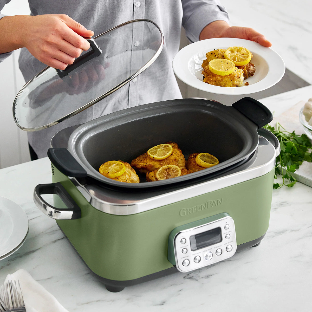 Elite 14-in-1 6-Quart Slow Cooker | Sage