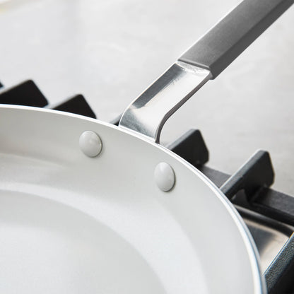 Bobby Flay by GreenPan Professional Ceramic Nonstick 10" Frypan | Graphite