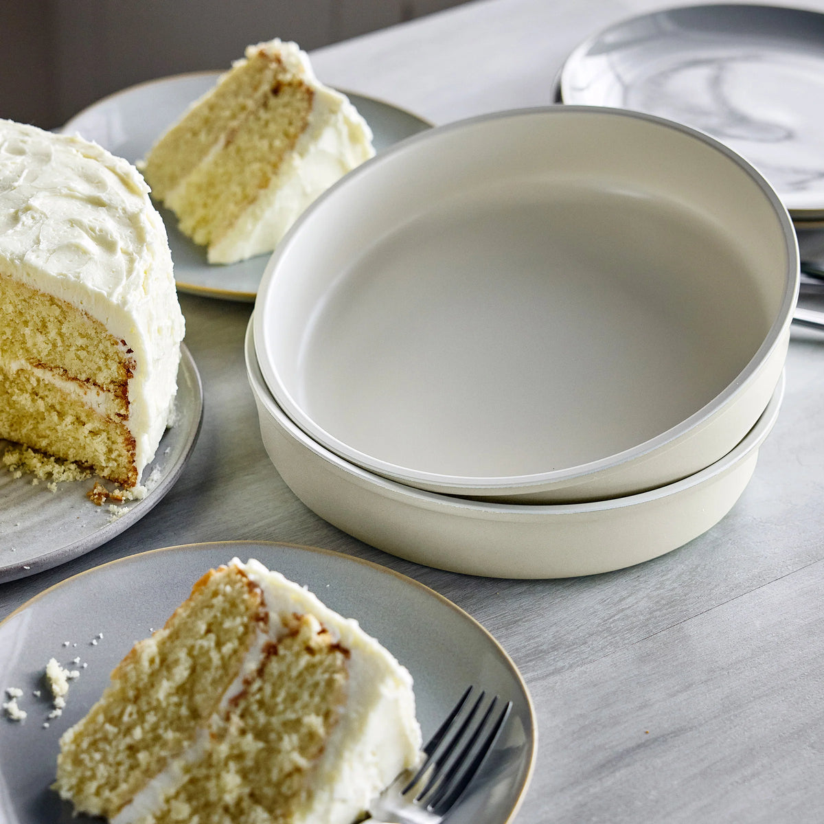 Reserve Pro 18-Piece Cookware & Bakeware Set | Cream