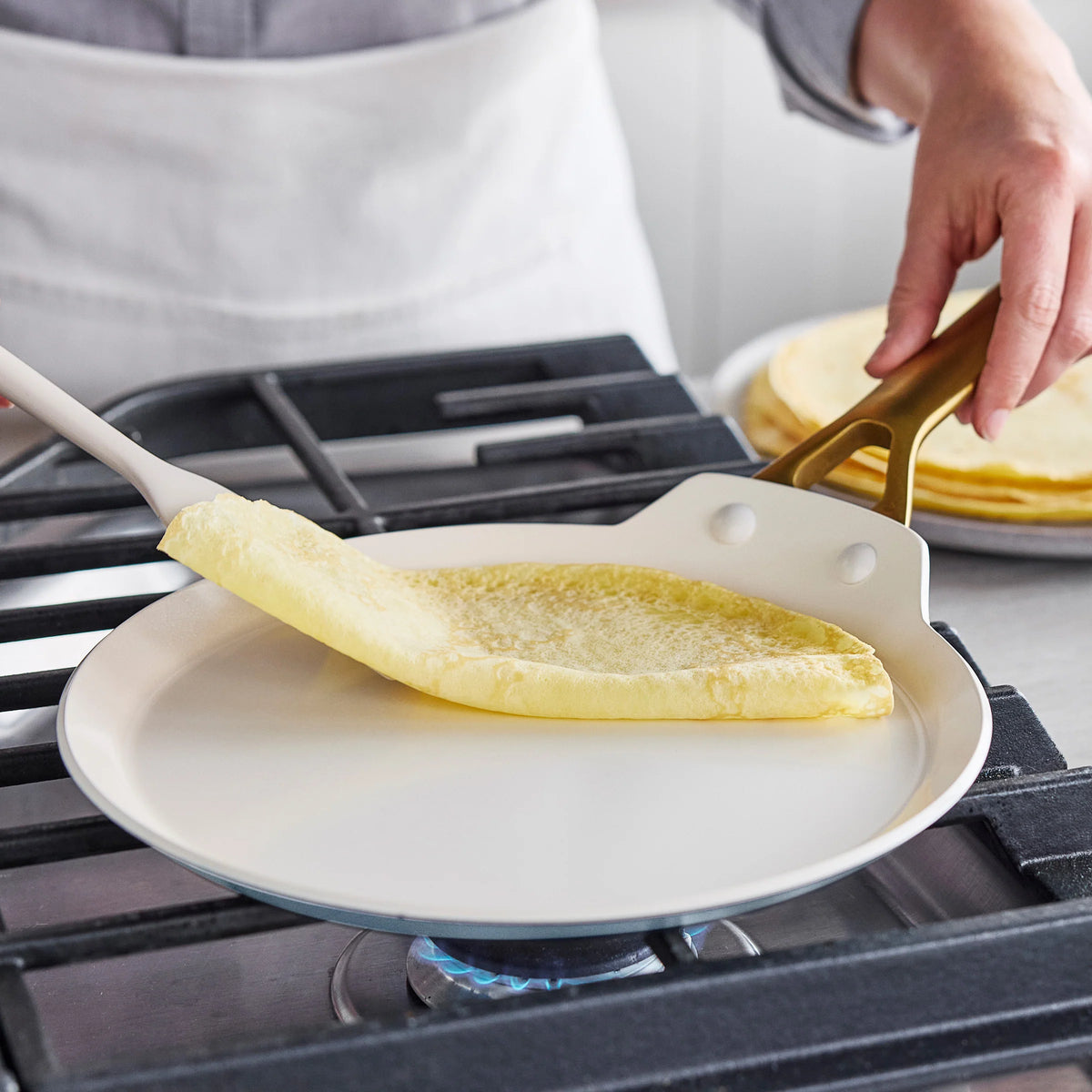 Reserve Pro Ceramic Nonstick 10" Crepe Pan | Glacier