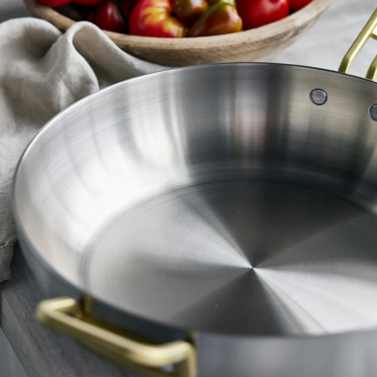 Stanley Tucci™ Uncoated Stainless Steel 6.5-Quart Stanley Pan with Lid