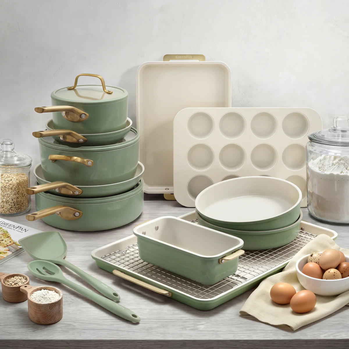 Reserve Pro 18-Piece Cookware & Bakeware Set | Sage