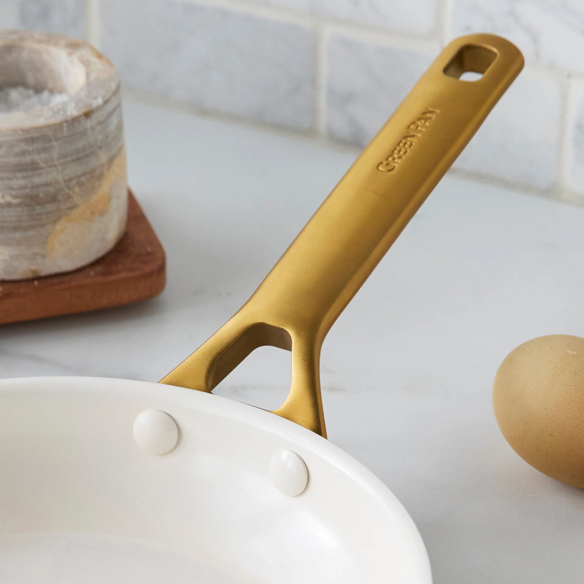 Reserve Pro Ceramic Nonstick 8" Frypan | Oyster