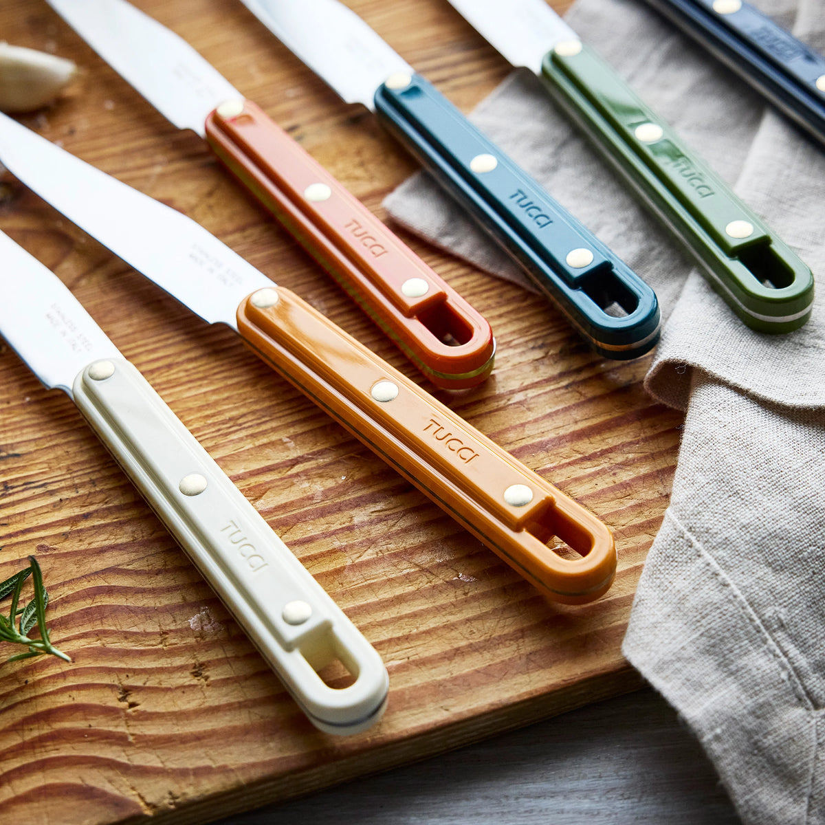 Stanley Tucci™ 6-Piece Steak Knife Set with Wood Tray | Multicolor
