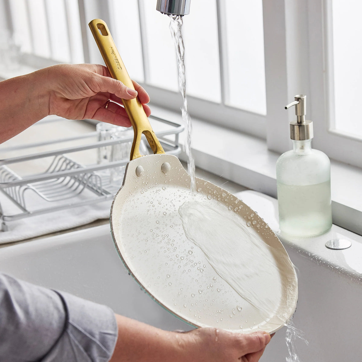 Reserve Pro Ceramic Nonstick 10" Crepe Pan | Seaside