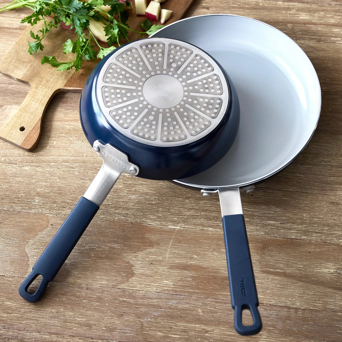 Bobby Flay by GreenPan Professional Ceramic Nonstick 16-Piece Cookware Set | Oxford Blue