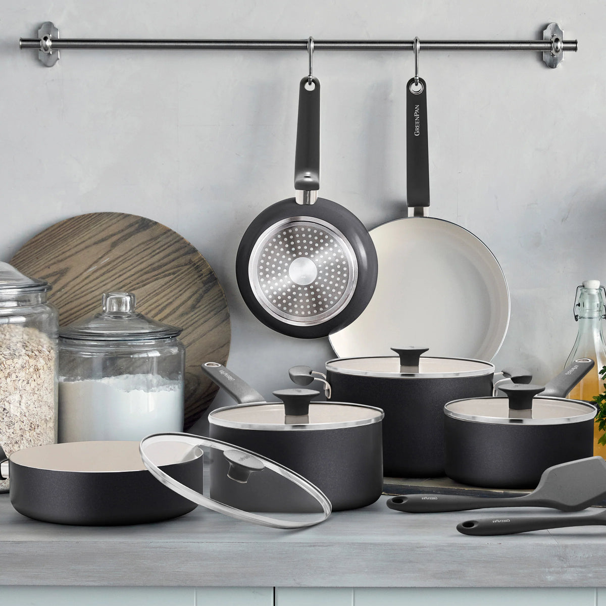 Rio Advanced Ceramic Nonstick 12-Piece Cookware Set | Black